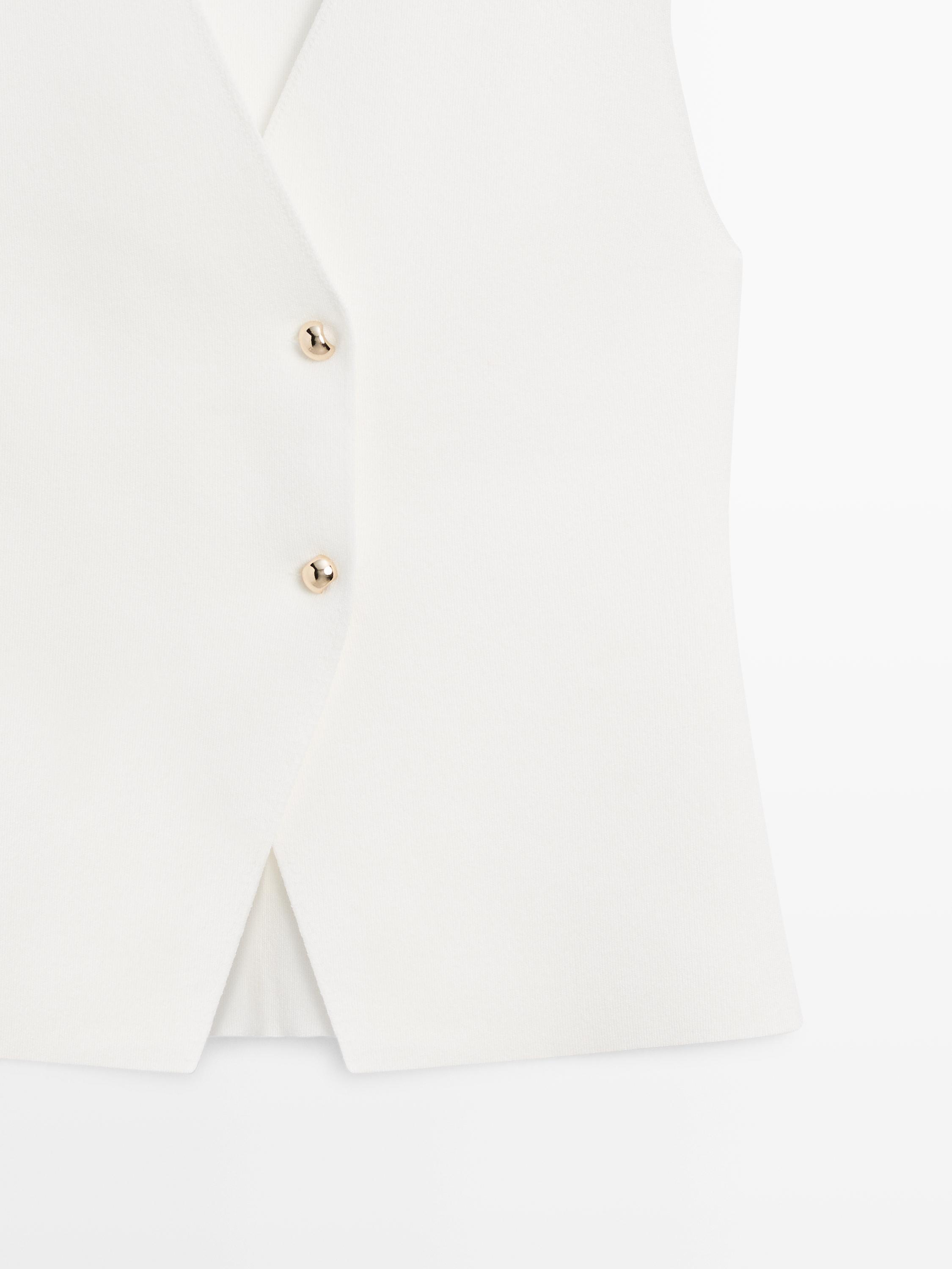 Gilet en maille à col V et boutons